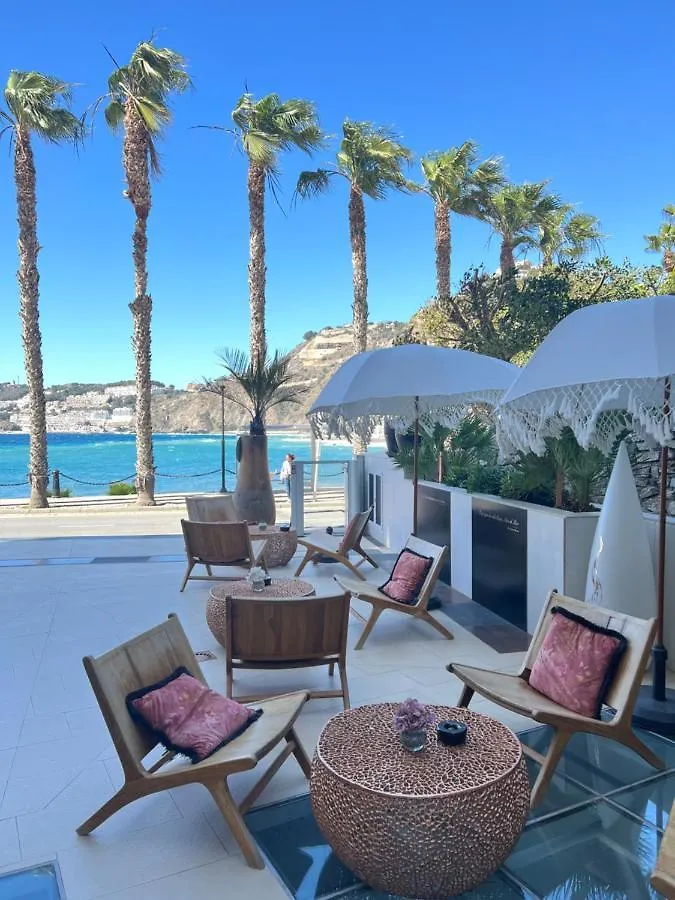 On Aleta Room Designed For Adults Almunecar 4*,