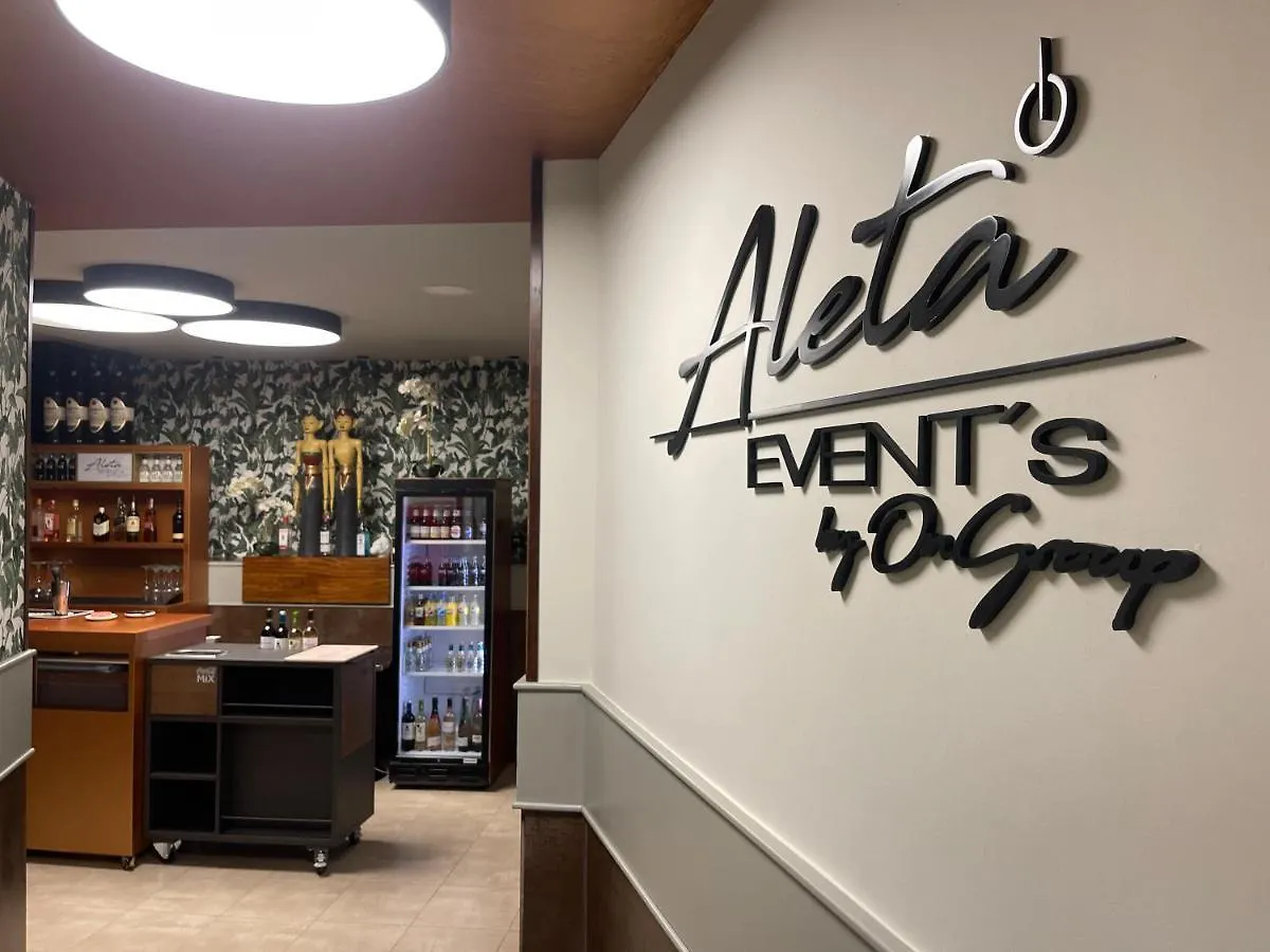 On Aleta Room Designed For Adults Almunecar 4*,